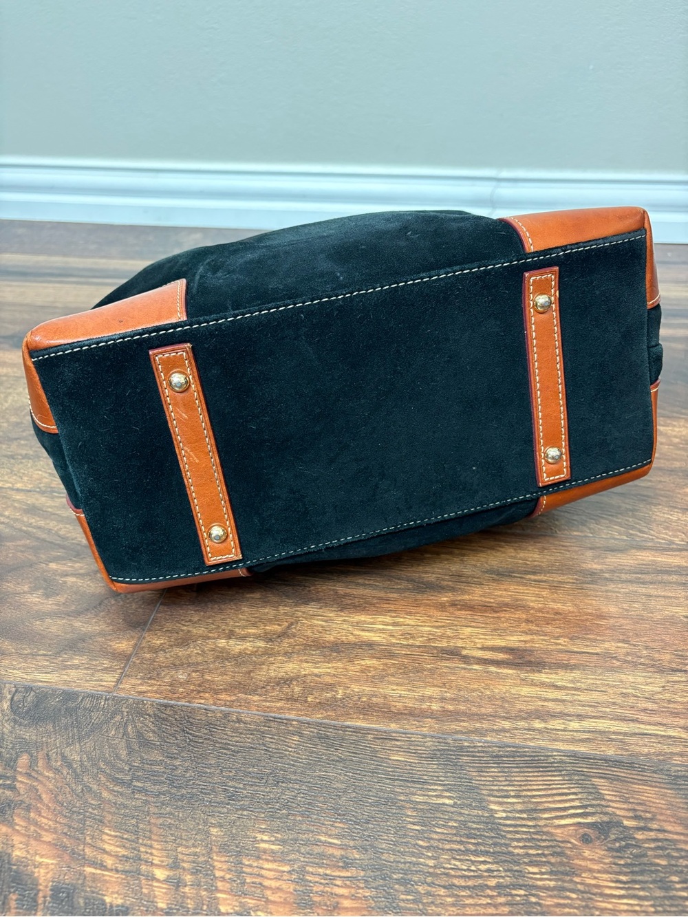 Dooney & Bourke Black Medium Suede Slouchy Hobo Shoulder Bag - Picture 7 of 12